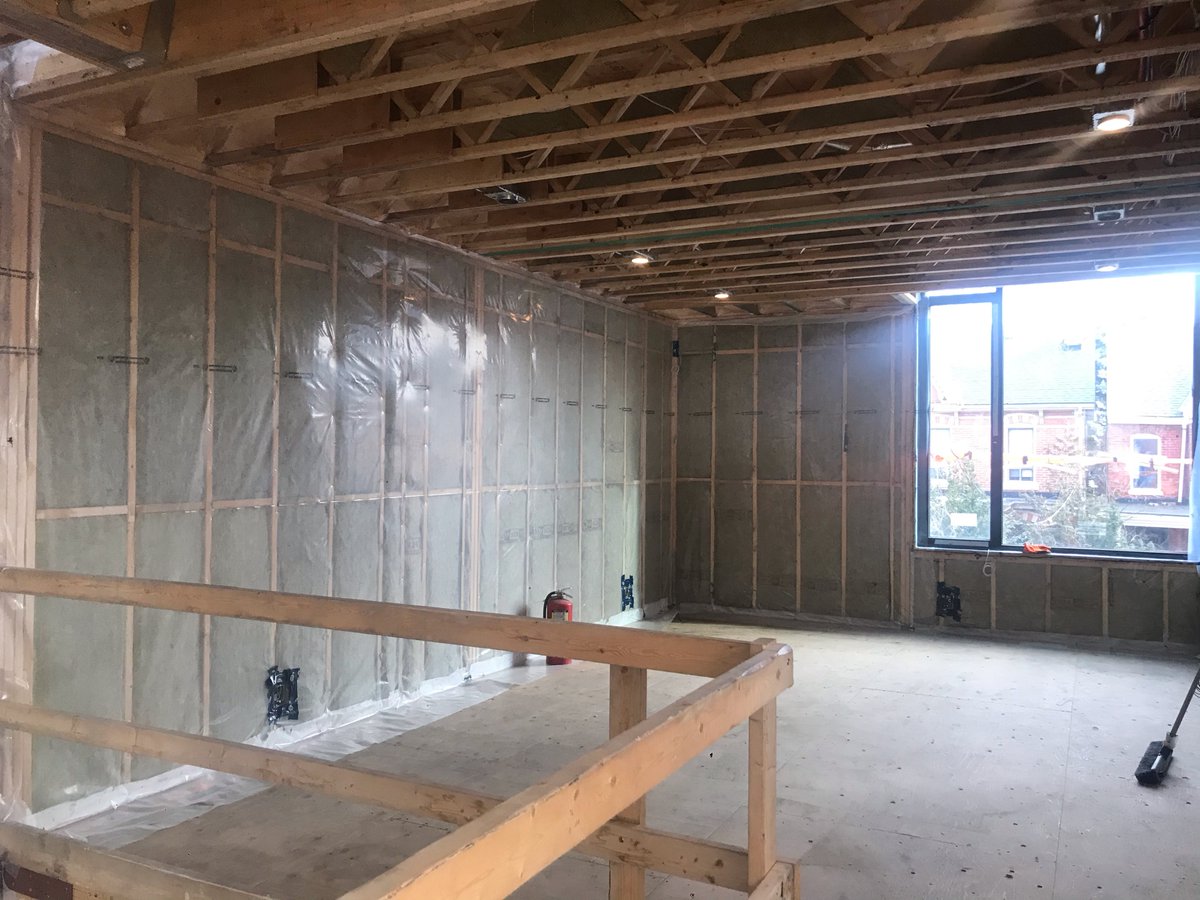 royaldrywall's tweet photo. This house is ultramodern 4700 sq ft plus basement house. It will have modern finish windows with tear away beads. All insulation done with R28 rockwool on exterior walls and safe n sound all interior partitions.
.
.
.
#royaldrywallca #torontocontractor #insulationcompany https://t.co/bUSO5D8unF
