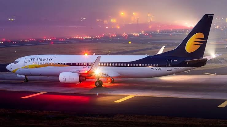 NetpalSolutions's tweet photo. Jet #Airways has entered into a conditional #sale and purchase agreement with #KLM for its #businesses in the #Netherlands 🛫🛬✈️

Read the exclusive story:
https://t.co/dLdGBEYjOF
#SundayThoughts 
#SundayMorning 
#airlines 
#jetairways 
#businessmanagement https://t.co/YlE2VTCmFO