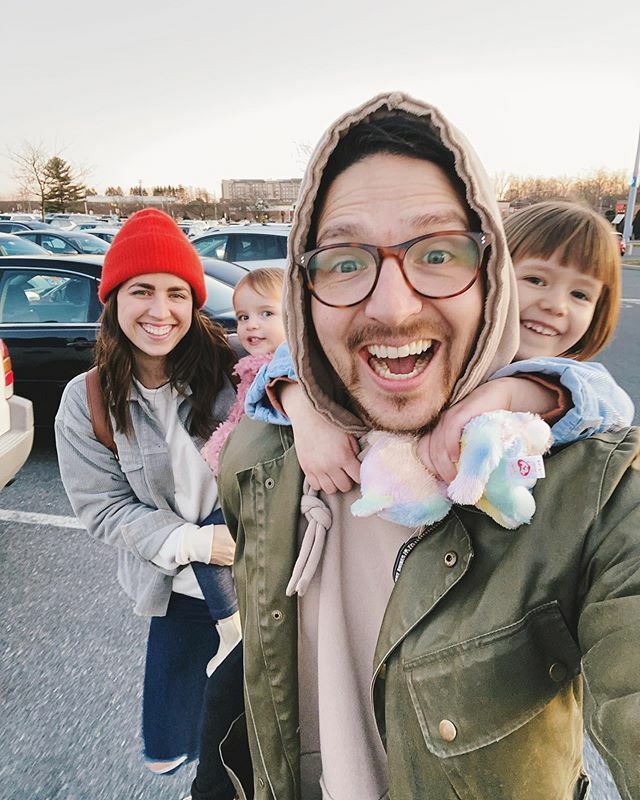 walkinlove's tweet photo. Today was a good Family Day! We kicked it off with our Family Dinner last night (30 count chik-fil-a nugget for the win!), and then today had June’s 5th birthday party at our house. She picked the theme months ago (“Unicorn Art Party”), so she and her fr… https://t.co/mUeHM6W8rF https://t.co/HybX9EAYNX