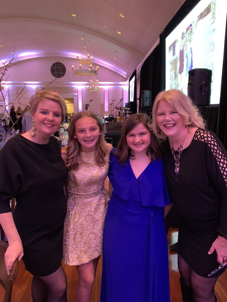 annreidyoung's tweet photo. So incredibly proud of our #Trinity6th graders! Dressed to impress at our Trinity gala😍 #TrinityLearns https://t.co/JJqoiZGVjO