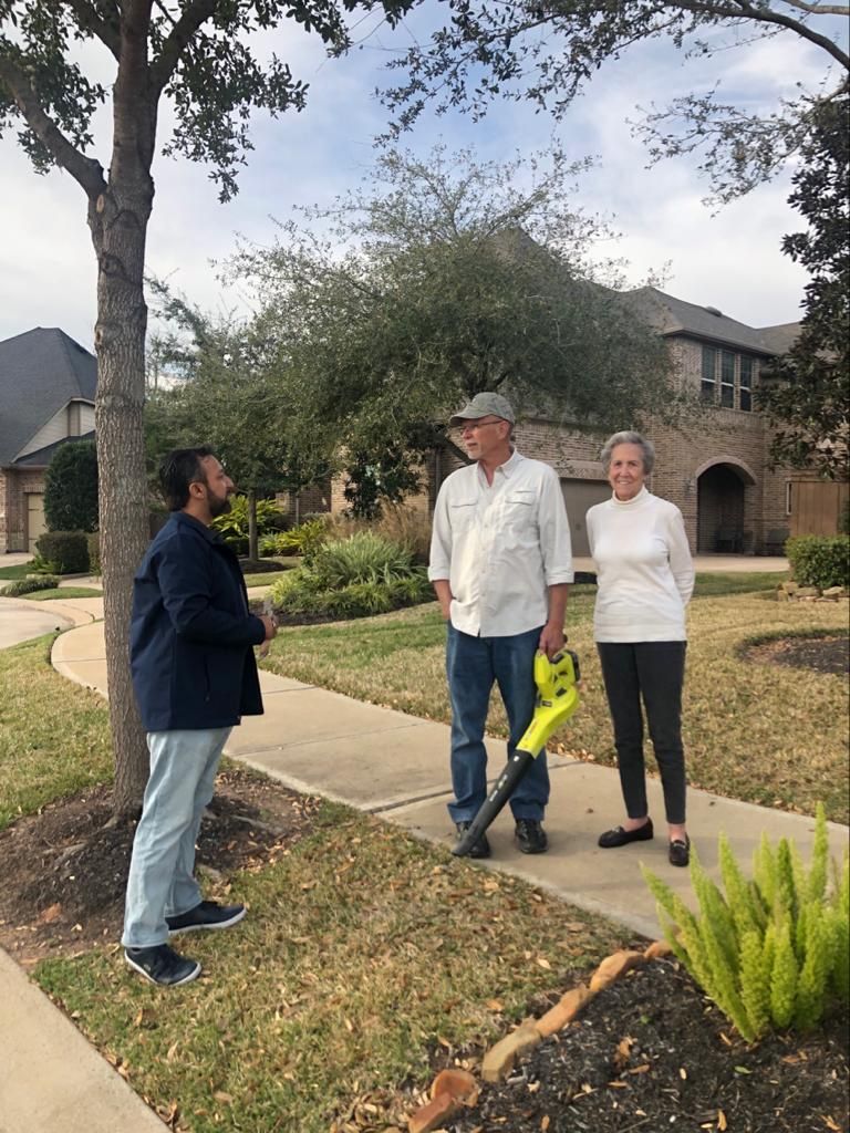 seth4state's tweet photo. We knocked on a few hundred doors today!  A huge thanks to all who participated in the block walk with #TeamAbbott and @JaceyJetton. 

A reminder: early voting locations ARE open on Sundays so you can vote tomorrow. #TogetherWeWill #KeepTexasRed #Teamwork #TxLege #HD27 https://t.co/pPjbjPhFbU