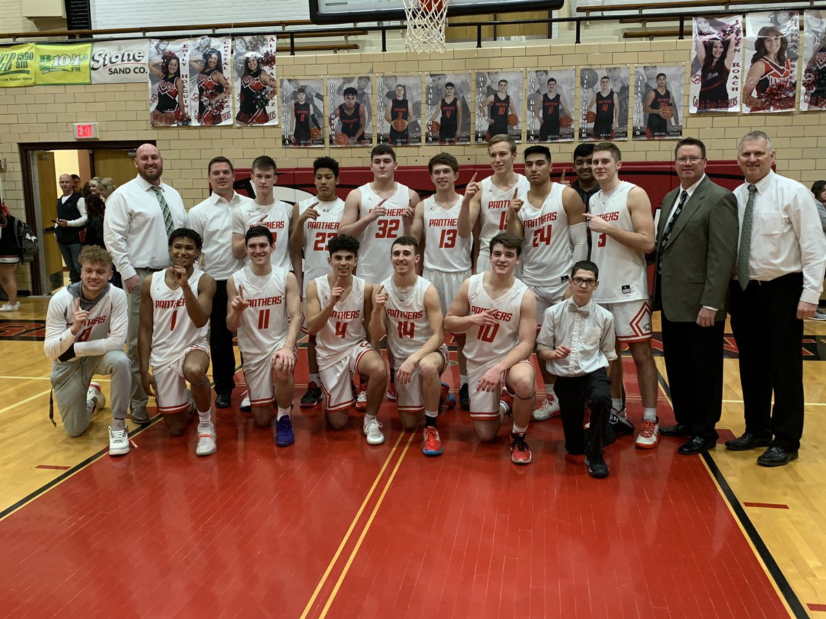 GBHS_Athletics's tweet photo. WAC CHAMPS!!! Congrats Great Bend Panther Basketball!
@CoachBrooksTim https://t.co/AfykrCUbOM