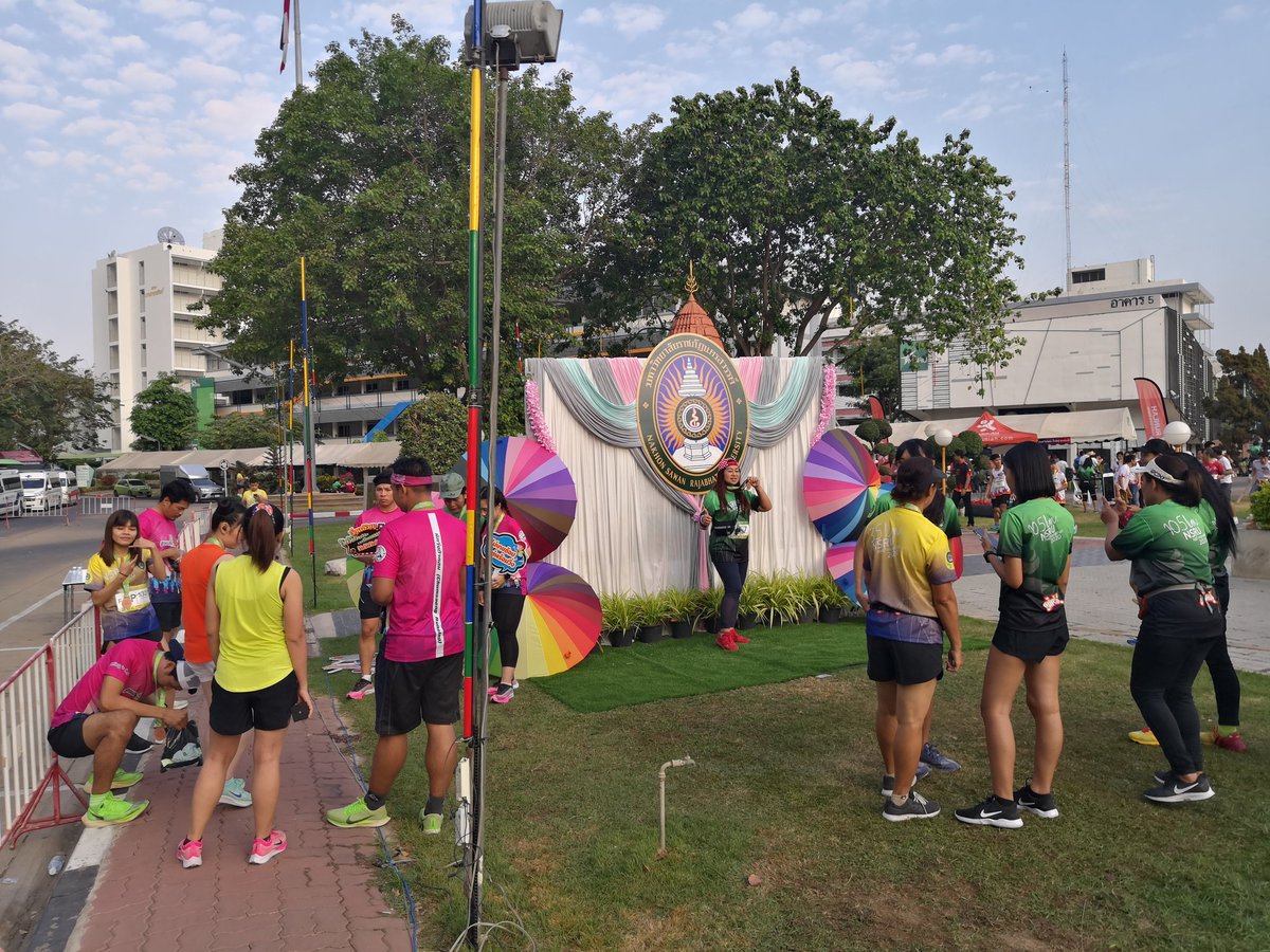 kritkrittapas's tweet photo. #NSRUMINIHALFMARATHON2020
#ดีใจที่ได้เจอทุกคนนะครับ 😊💓
#nsru #NSRUHALFMATATHON https://t.co/62k9egVpj7