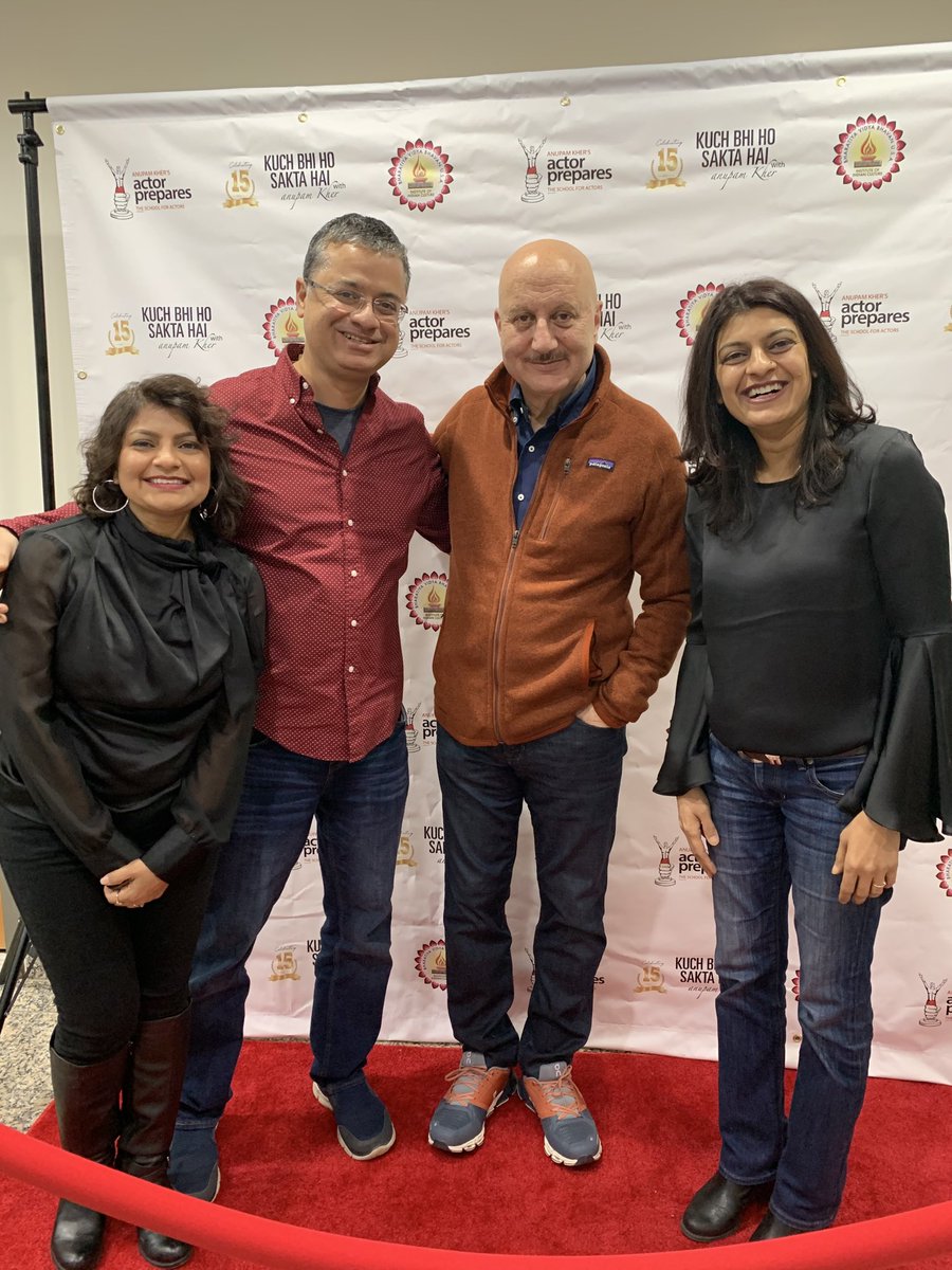vishalmisra's tweet photo. Just saw the one-man play Kuch Bhi Ho Sakta Hai #KBHSH of the supremely talented @AnupamPKher
He held the audience captive for 150 minutes taking us through his life’s ups and downs (primarily the downs) and his humility shines through.
Giving up is not an option. https://t.co/lEUkd7hg5O