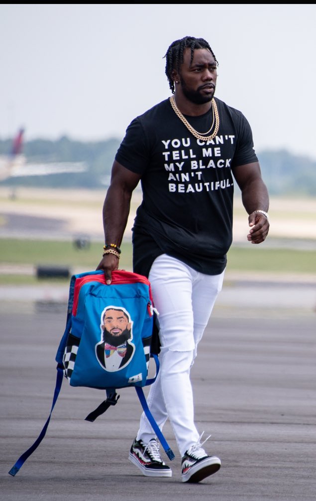 Thank you so much to NFL great <a href="/KBDeuce4/">Kenjon Barner</a> for FaceTiming with our team today and giving them some excellent advice.