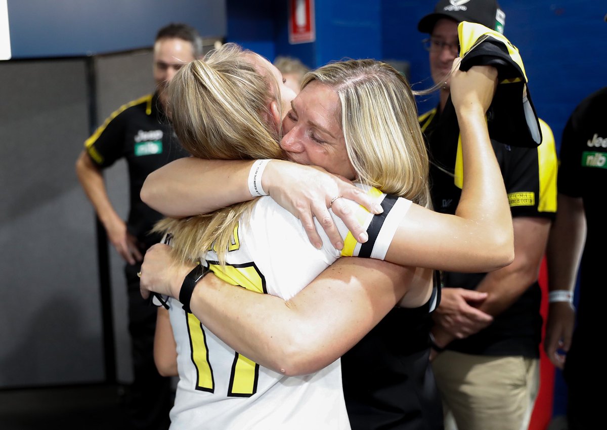 RichmondWomens's tweet photo. A dream come true 💫 #AFLWTigersRoos #gotiges https://t.co/BdjRHSwYqP