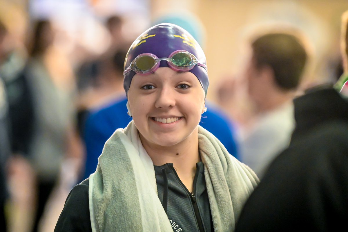 LB Swim & Dive tweet media