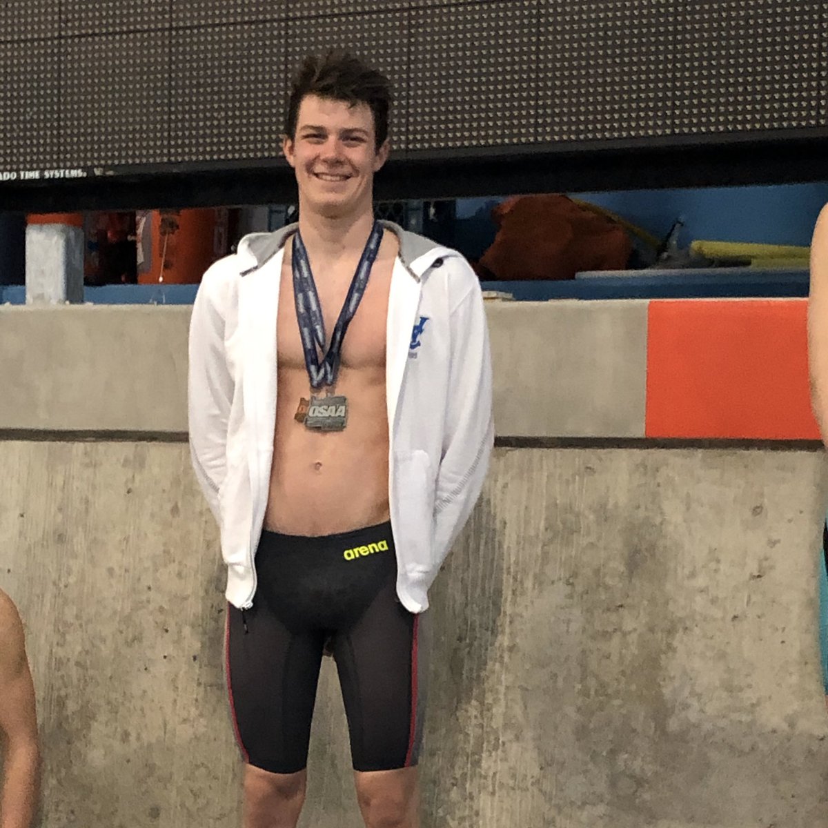 vcvaliants's tweet photo. Congrats to @_ValleyCatholic #Valiant Luca Foord on 2nd place State finish in the 200 IM! Luca also broke his own SCHOOL RECORD! #BeValiant #GoLucaGo https://t.co/dTPjf2EtMK