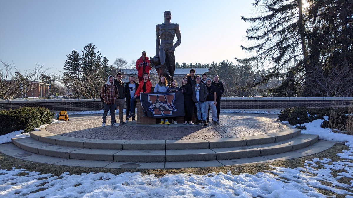 SwimClubWMU's tweet photo. Fight on Broncos! https://t.co/80E7C5gQrE