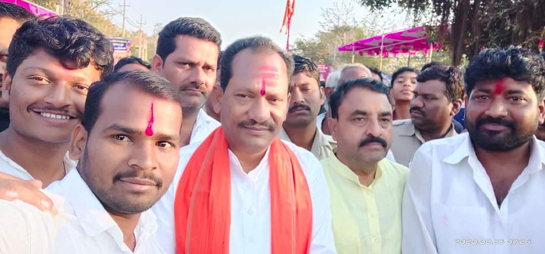 prabhubchavan's tweet photo. ಉದ್ಭವಲಿಂಗ ಶ್ರೀ ಅಮರೇಶ್ವರ ಜಾತ್ರಾ ಮಹೋತ್ಸವದ ರಥೋತ್ಸವ ಕಾರ್ಯಕ್ರಮದಲ್ಲಿ   ಭಾಗವಹಿಸಿ, ಆಶೀರ್ವಾದ ಪಡೆಯಲಾಯಿತು. ಈ ಸಂದರ್ಭದಲ್ಲಿ ಸ್ಥಳೀಯ ಮುಖಂಡರು, ಕಾರ್ಯಕರ್ತರು ಹಾಗೂ ಸಾರ್ವಜನಿಕರು ಉಪಸ್ಥಿತರಿದ್ದರು. https://t.co/dITtV7lksv