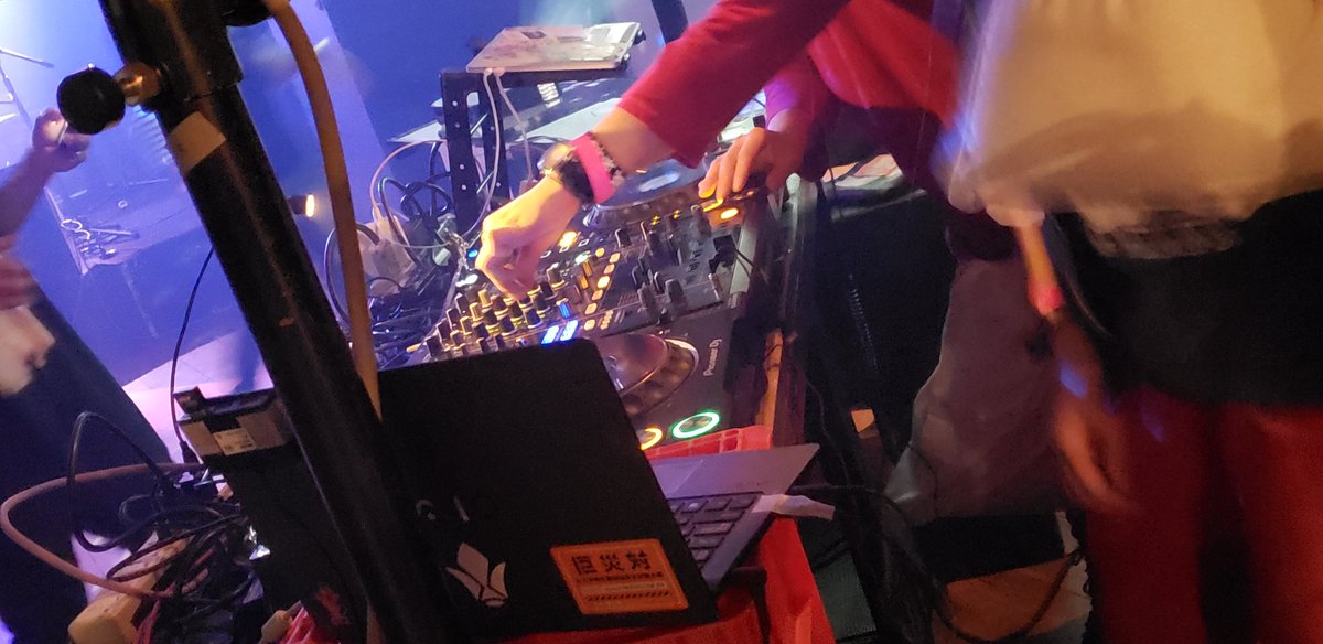 会場内盛り上がってきてますよ～！！
#わらかど0223