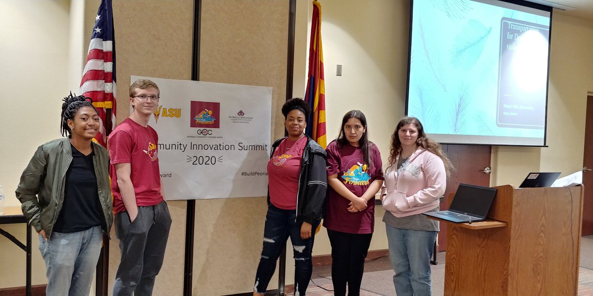 RyanBowden_MET's tweet photo. Had a blast at the community innovation summit! It was a fantastic way to practice and build upon my entrepreneur skills. My team and I even ended up winning 1st place! Thank you @kristinslice  for leading us through the event #PeoriaMET #PeoriaMETTech #PeoriaForward #buildpeoria https://t.co/ix4Mi5Hqzp