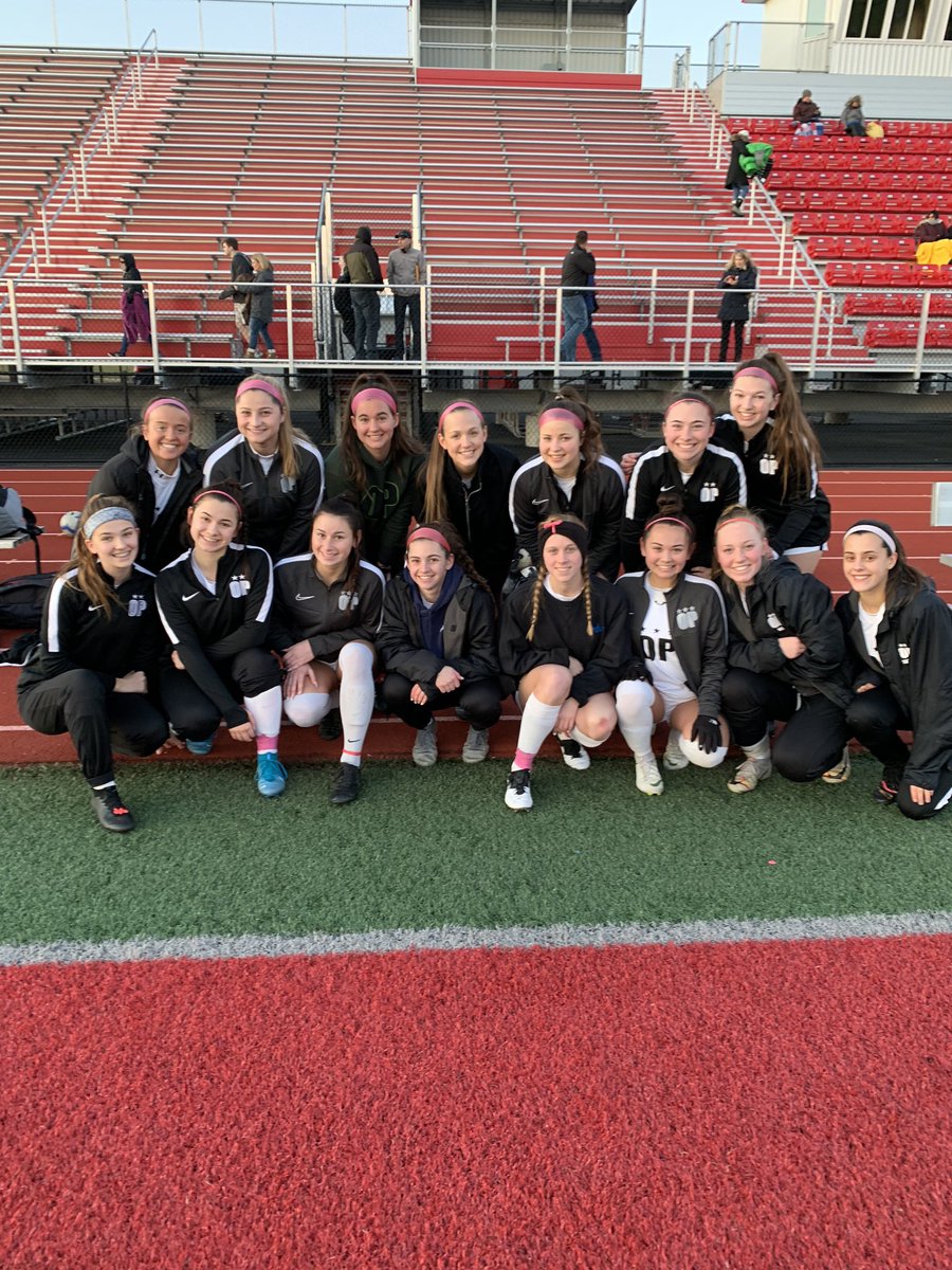kaRob11's tweet photo. 2 members of the  @OPSOCCER1 05 ECNL RL lost their mom to Breast Cancer on Thursday. Today all of our ECNL RL teams wore pink to show support for the Michels Family. 💓I love this club and I love these teams. @OPSOCCER1 #family #OPNation https://t.co/kBcQVBbOJp