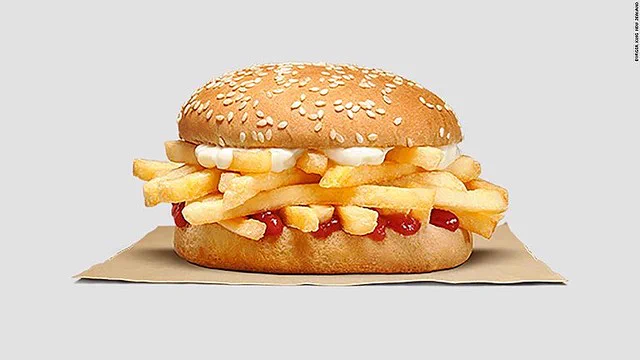 【約140円】NZのバーガーキングで販売の、フライドポテト・バーガーが話題www