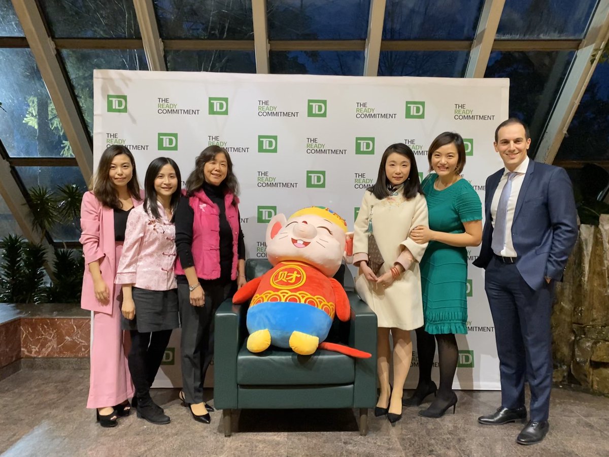 ZouJill's tweet photo. Always a good time at TD’s Lunar new year gala... @vukan_petrovic thanks for all the committees organizing such an amazing night! https://t.co/VHTQqhhfxy