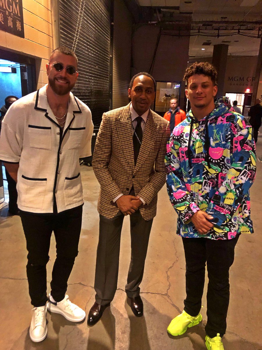 stephenasmith's tweet image. With the champs! #WilderFury2