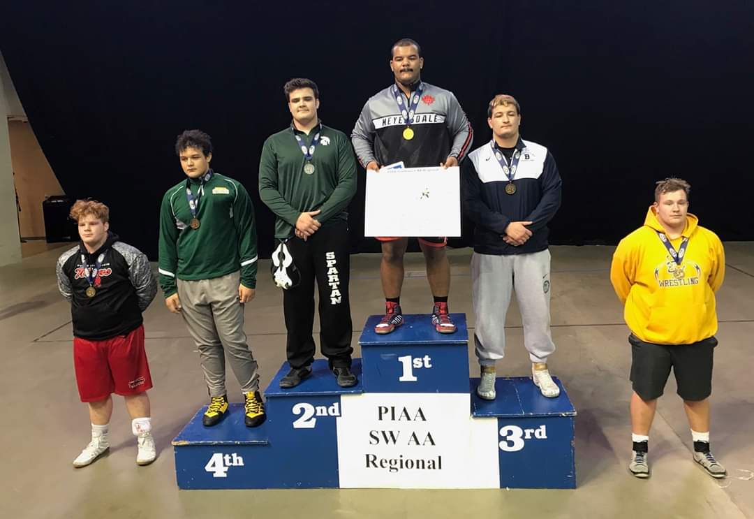 BurgettstownWre's tweet photo. Congratulations to our 3 PIAA state qualifiers. Joey Sentipal finished 6th at 120lbs, Shane Kemper 4th at 152,and Riley Kemper 3rd at HWT. We also finished 7th as a team in the region out of 47 teams. #BBQsauce #WPIAL #wpialwrestling #PIAA https://t.co/tVr1ulVqXj