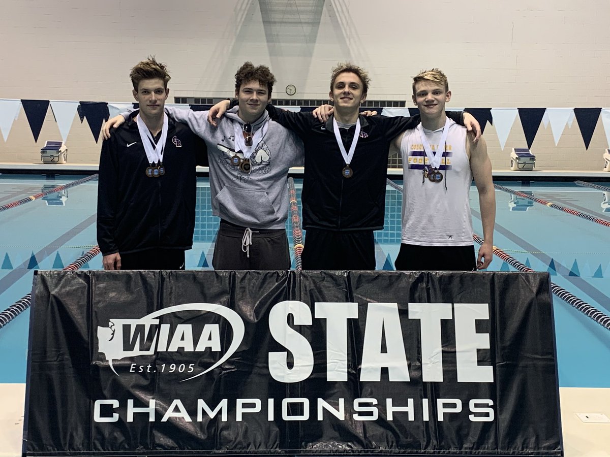 CR_Swim's tweet photo. 3:17.87 and 5th place finish.... New team record AGAIN for our 400 free relay from Simon, Reagan, Daniel, and Liam. Excellent swim guys 💜
@ColRiverSports @RiverFlow360 https://t.co/P0f3XuOsoo