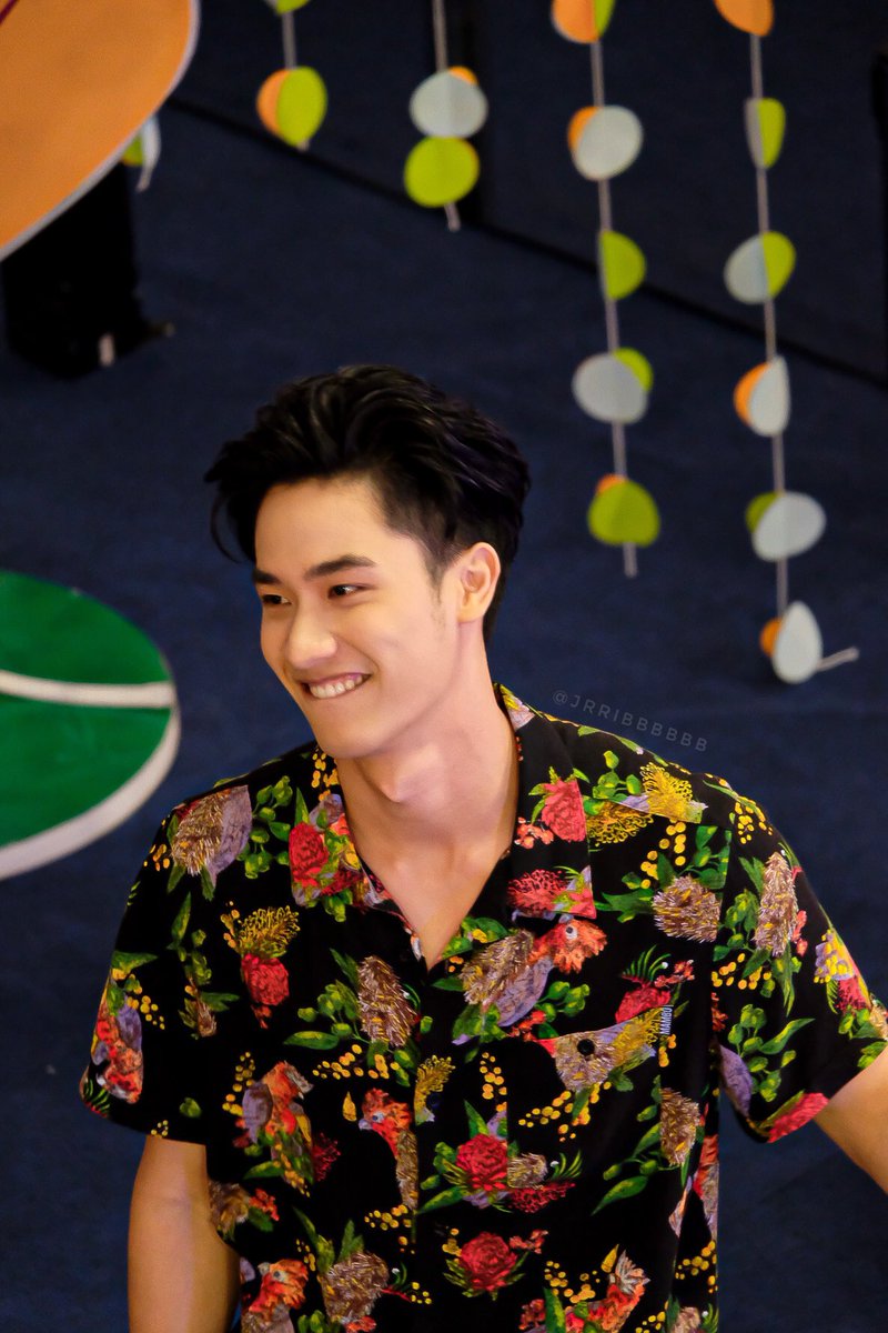 เจอาร์อาร์ ﹏ tweet media