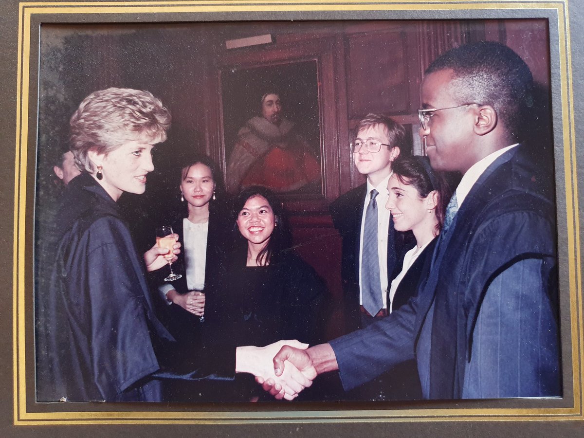 dfkm1970's tweet photo. Throwback Sunday. 1992 in Middle Temple Inn. Diana Princess of Wales was a Bencher and came to the Inn to dine with the students. My mother, who understands the value of history kept her copy of this picture. https://t.co/XYfHjuccGV