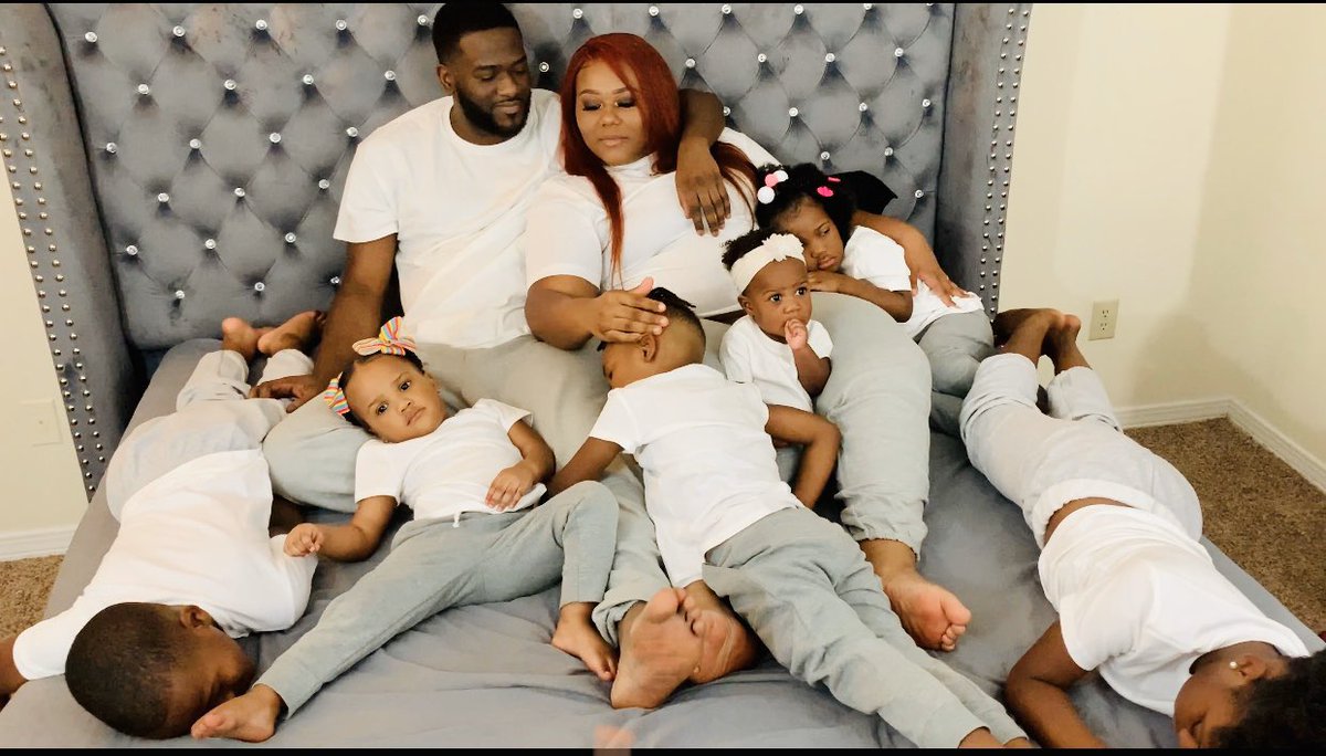 _mrsfranklin's tweet photo. Franklin Family ✊🏾 https://t.co/36VyHfsmSG