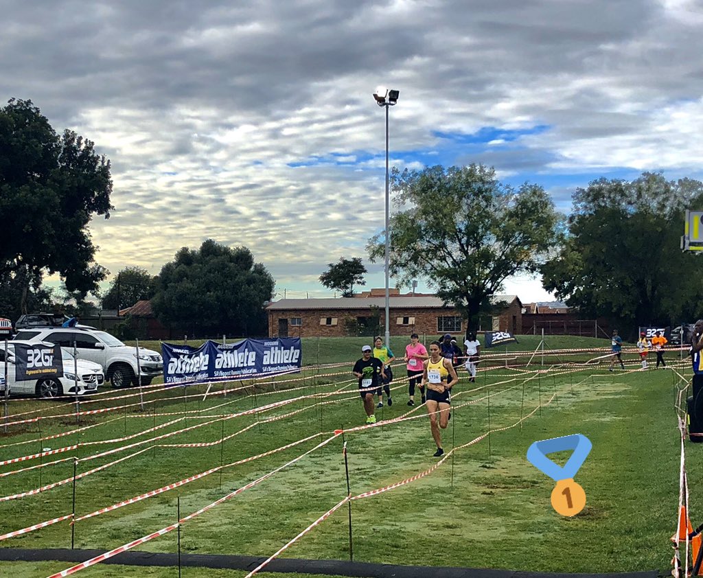 Chris10Kalmer's tweet photo. “Doen dit, suster, doen dit!”
Love the vibe at the Township Marathon, a great Jozi race, with a lot of gees!
Well done Pegasus AC!
#engineeredexcellence #adidas #bostonboost https://t.co/BQVI2jb9gz