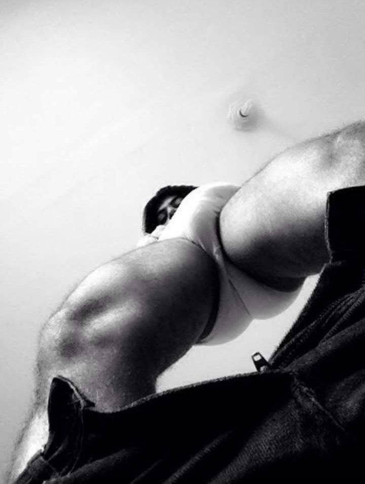 HenriqueXL1's tweet photo. É boa a vista dae? https://t.co/Hc6Wru9BKs