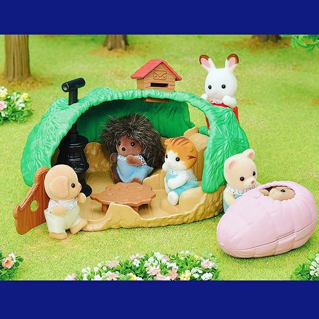 wigwamtoys's tweet photo. We have lots of new Sylvanians
Hedgehog hideout https://t.co/PVwhHmWzel .
.
. .
35th anniversary my little pony #g1mylittlepony
#sylvanianfamilies #toys #basicfun #independenttoyshop #brighton #brightontoyshop #familyrunshop #books #pens #djeco #mylittlepony @basicfuntoys #3… https://t.co/3khTwy91LA
