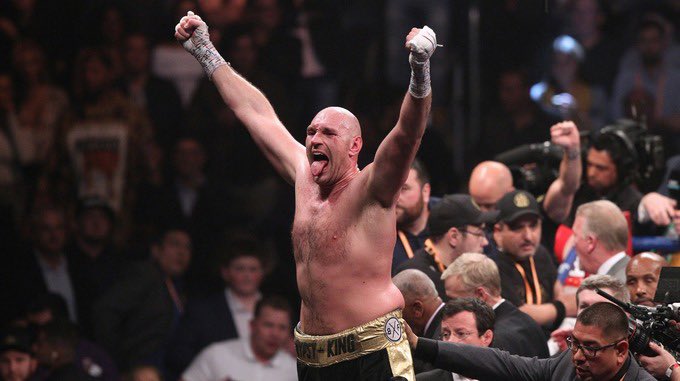 talkSPORT's tweet photo. HE’S DONE IT! 🙌

Tyson Fury has beaten Deontay Wilder!

History has been made. 👑 https://t.co/byWvSwEGRj