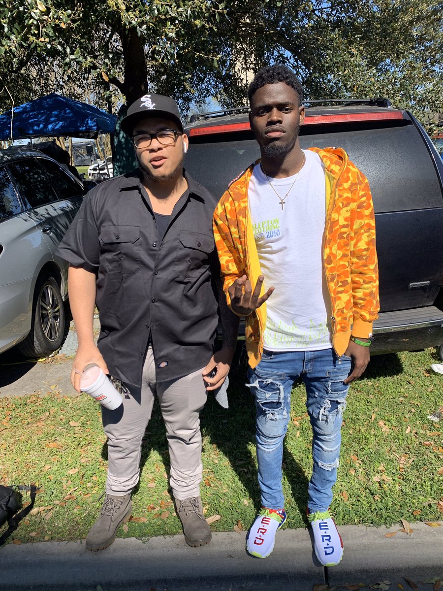 Malptso_'s tweet photo. Family and my bro’s that’s the recipe, you can’t get between anyone next to me.. #fact0.. #RestChino6ixSaiDooh❤️ https://t.co/oDhVW96I9p