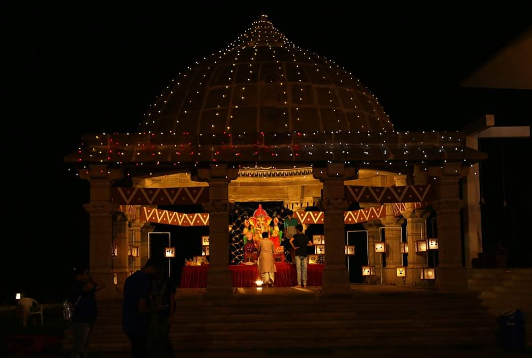 karnavati_uni's tweet photo. #KUdiaries At Karnavati University, all difference translates into diversity, all festivals morph into celebrations. Diversity our core, unity our spirit, at KU, every festival, occasion comes alive. 
#KarnavatiUniversity #cultureatku #festivals #ugcourses #pgdmcourses #kuat2020 https://t.co/MoAZpIgnKM