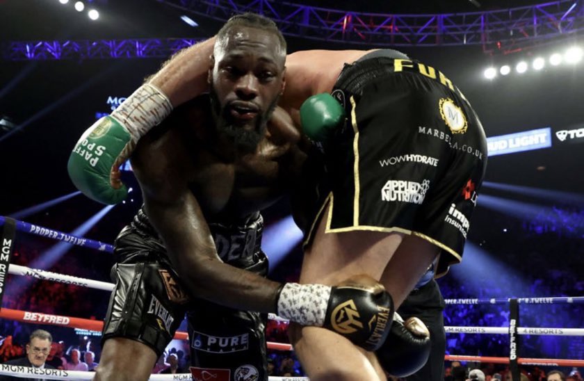 illustratorick's tweet photo. *Record Scratch*
Wilder: Yeah that’s me. I bet you’re wondering how I got into this situation. To understand that, we have to go back to December 1st, 2018 #WilderFury2 https://t.co/zLWKZ9ewBj