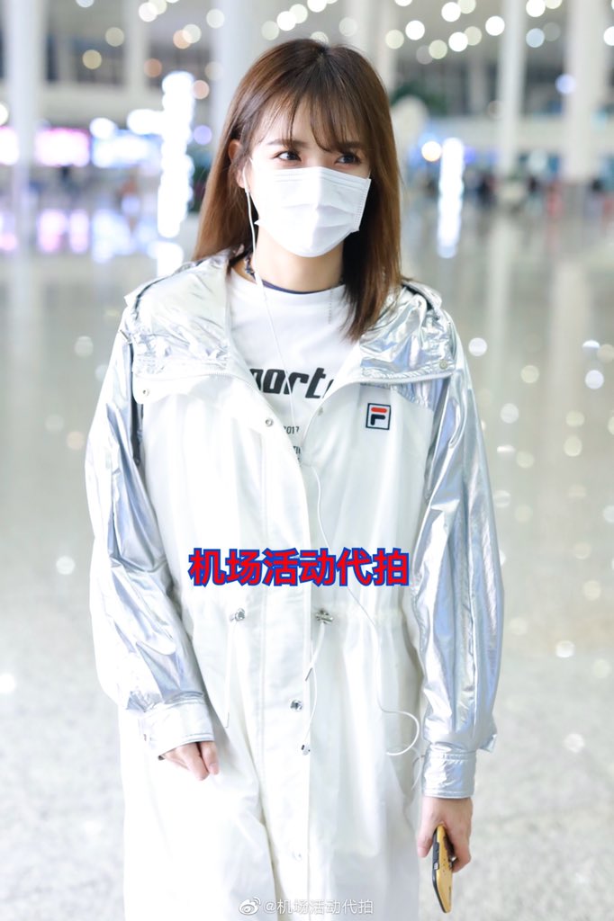 Chuang_2020's tweet photo. 200222 SZX ✈️
史芮伊 ｜ 毕少岩
宋宇苗 ｜ 李惠玉
©logo

 #ProduceCamp2020 #CHUANG2020 #创造营2020 https://t.co/s9PzGWov5g