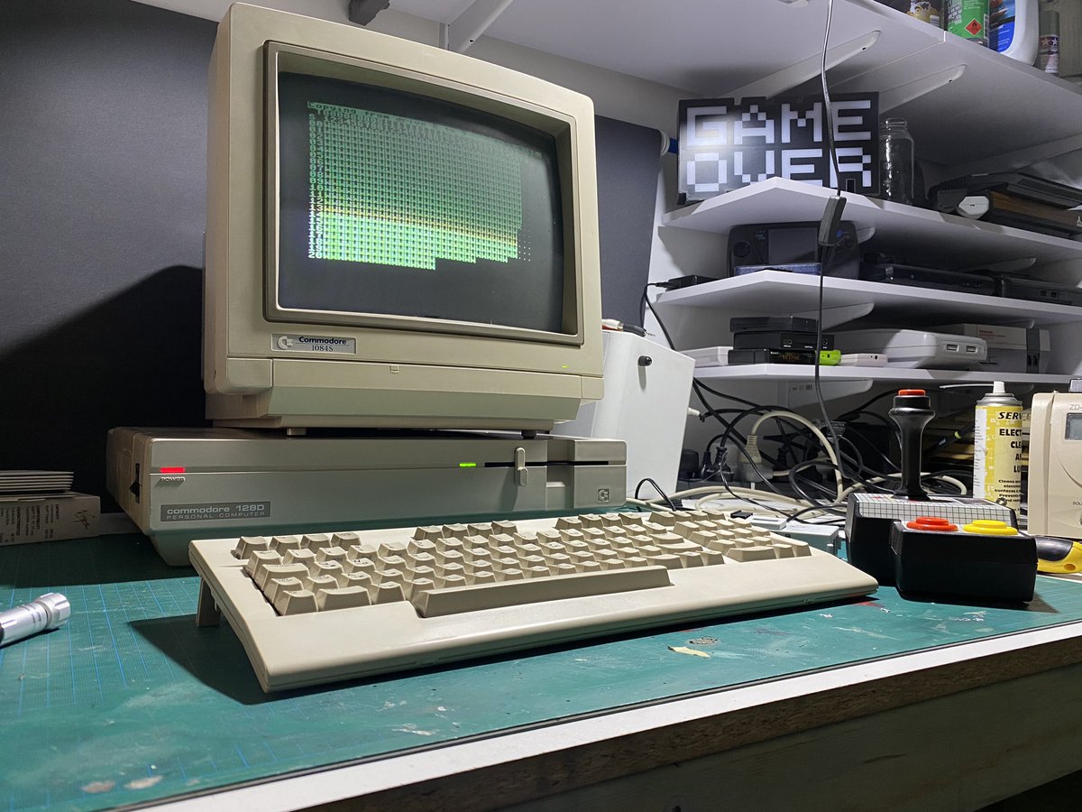Mr_Lurch's tweet photo. I know Iโve been banging on about it a bit lately, but seriously this #Commodore128d has spent more time on my bench (actually being used) than any other machine in the last 12 months. #Love https://t.co/6KvnPbreA0