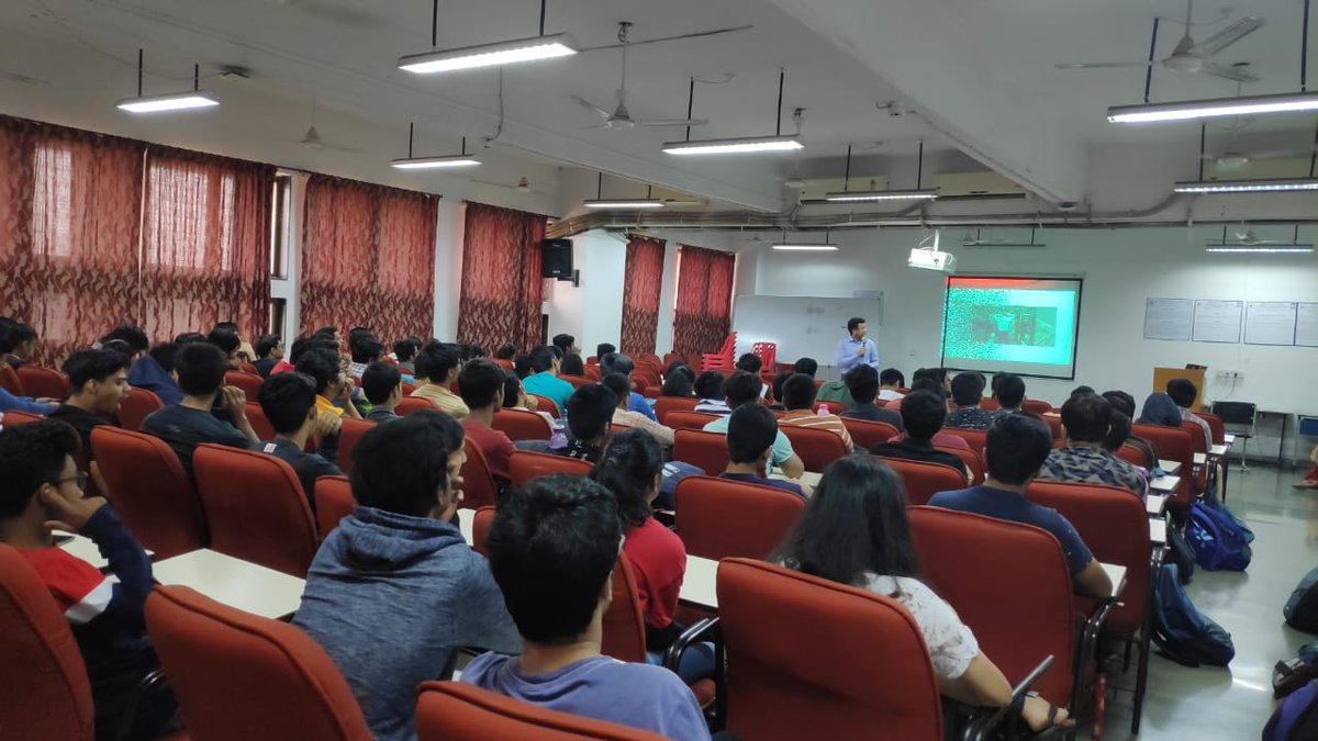 CapgeminiIndia's tweet photo. Jose Kuzhivelil, Director-Capgemini conducted a lecture to provide insights into the applications of the Information Technology field in the Industry for first-year IT Students at K J Somaiya College Of Engineering, Mumbai. This session was attended by 100+ students. Take a look. https://t.co/iIUwxpirxe