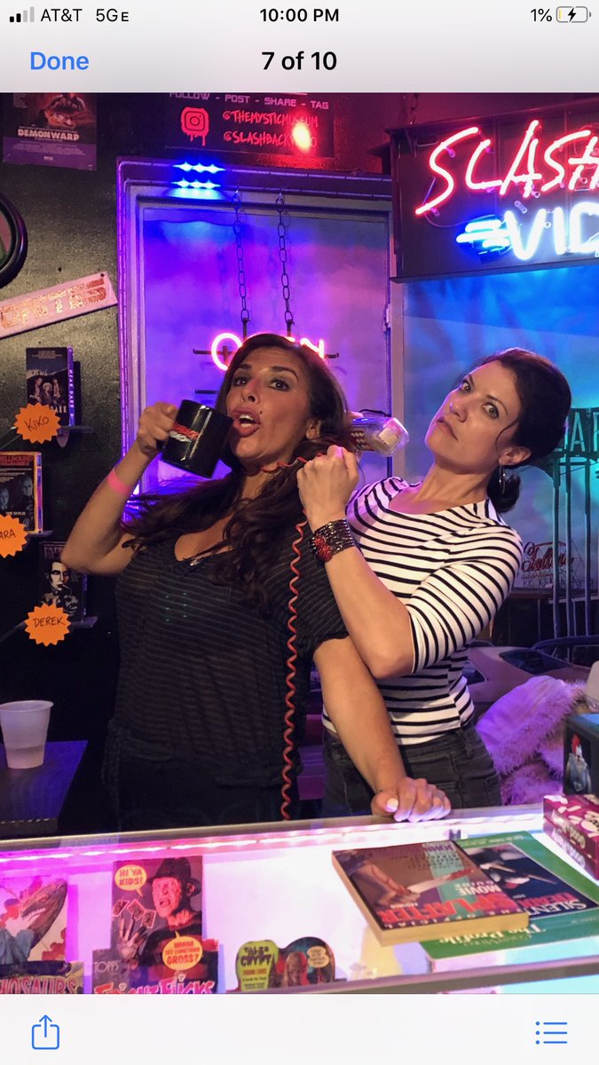 Felissa_Rose's tweet image. So much fun tonight @SlashbackVideo ❤️❤️❤️❤️