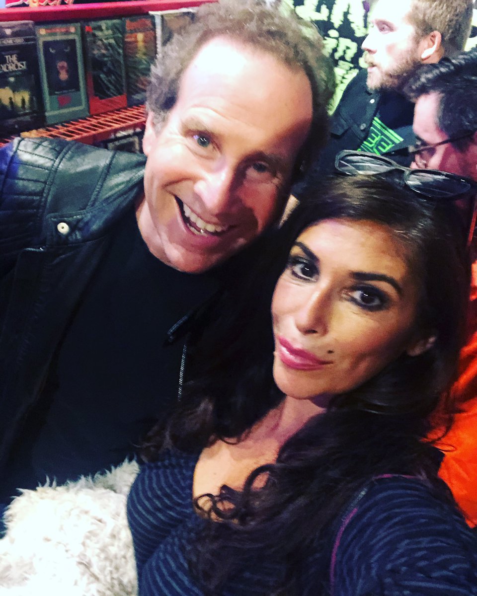 Felissa_Rose's tweet image. So much fun tonight @SlashbackVideo ❤️❤️❤️❤️