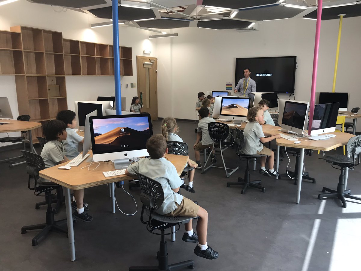 ArborYear1's tweet photo. Computing in the shiny Mac lab with Mr George today! #arborcomputing https://t.co/iK5tGgA4qu