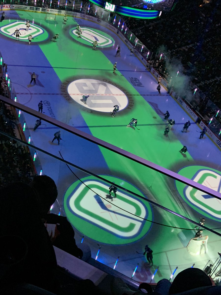 Lots of fun tonight with Dr Greg Chang and  his Superchef kids at the TDBox for their #TDThanksYou experience tonight. <a href="/AndyCribb_TD/">Andy Cribb</a> @GurjivChahil_TD