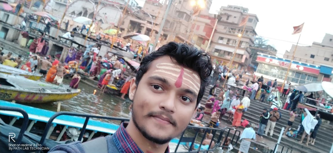 vineet_dxt's tweet photo. बाबा विश्वनाथ की नगरी वाराणसी में महाशिवरात्रि के अवसर पर

#MahaShivaratri 
#HarHarMahadev 
#हाँ_मैं_हिन्दू_हुँ https://t.co/s92NRnQy0g