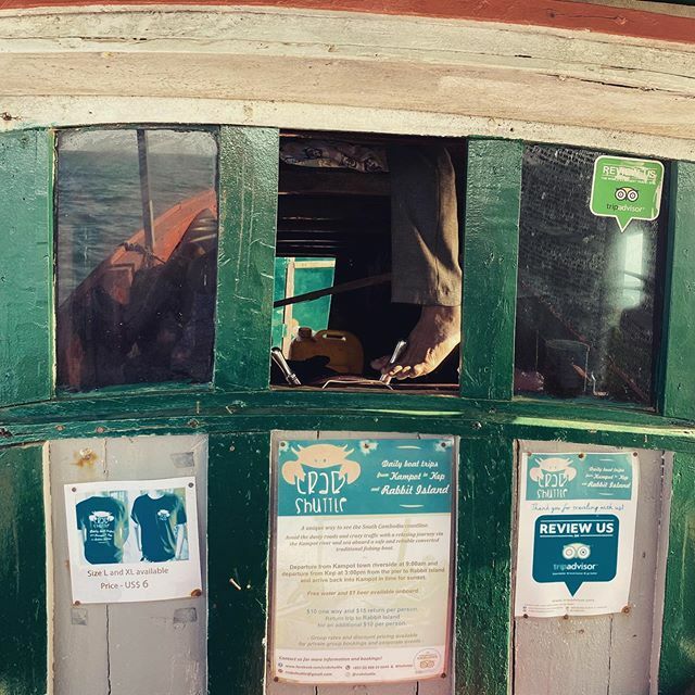 parkerkerry's tweet photo. That’s one way to steer a boat! #SEAsia2020 #Cambodia #Kampot #Kep #CrabShuttle https://t.co/ZtyfyEsy8w