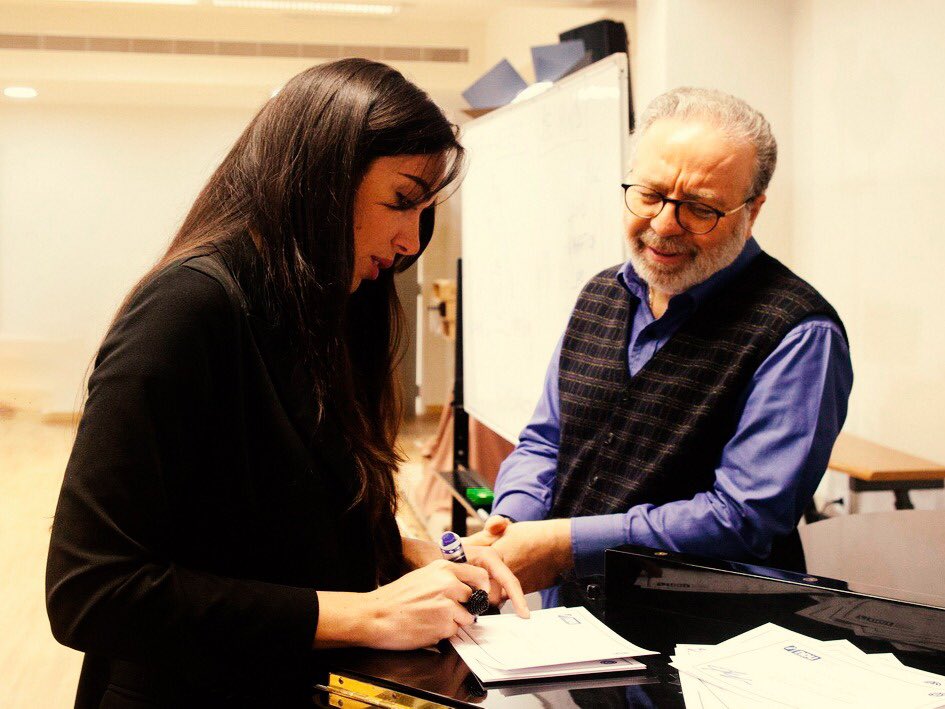 ndu_som's tweet image. A slideshow of yesterday&apos;s dazzling workshop with 𝐆𝐋𝐎𝐑𝐈𝐀 𝐂𝐀𝐌𝐏𝐀𝐍𝐄𝐑.
@GloriaCampaner @NDU_Louaize 
#gloriacampaner #seesharp #workshop #performance #creativity #stagefreight #lateralthinking #fun #music #musicislife