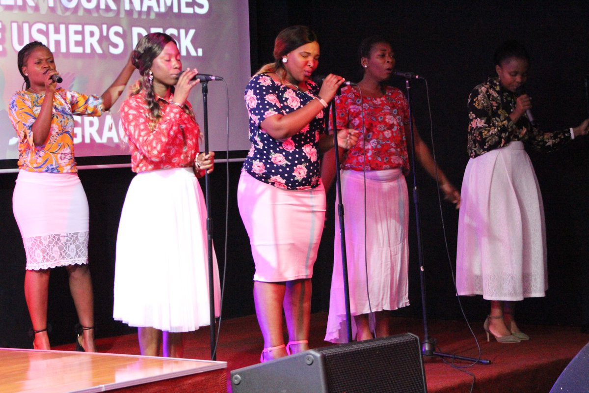 OfmPretoria's tweet photo. "You are God, 
You are not just big o,
 You are not just large o,
You are a great God.."

#GreaterGlory #GreaterWorks
#CelebrationSundayService
#Praise #Worship
#TonyCeemony
#AbigailCeemony https://t.co/nx0flsIv4F
