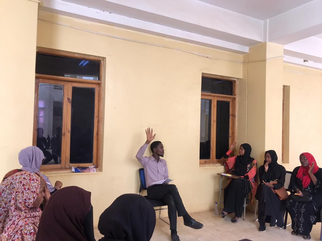 D_AhmedASheriff's tweet photo. A mentorship session for a group of 25-30 youths. 
The experience was lively and edu-taining; like a group of friends having a chat during a picnic under a beautiful winter sunshine.

We talked about #Advocacy &amp; Role of #Youths in their communities.

More

https://t.co/QIY6JztfmT https://t.co/ieNyeoWs9l