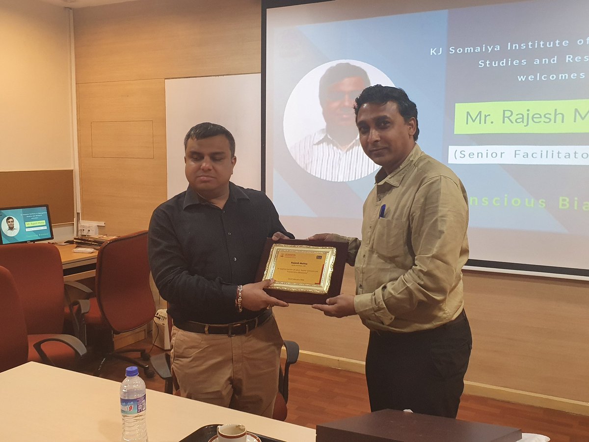 SinhaAshish_'s tweet photo. The Guest Lecture Committee at KJ SIMSR was delighted to host Mr Rajesh Mehta, @rajeshaugust061 from @IBM for a Guest Lecture on "Conscious Biasness", giving us the insights on how various biases we indulge in and how to deal with it
#guestlecture #kjsimsr #lifeatSIMSR
#explore https://t.co/mN8RZEmb87