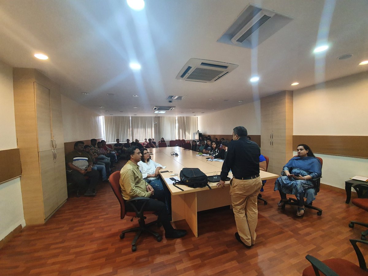 SinhaAshish_'s tweet photo. The Guest Lecture Committee at KJ SIMSR was delighted to host Mr Rajesh Mehta, @rajeshaugust061 from @IBM for a Guest Lecture on "Conscious Biasness", giving us the insights on how various biases we indulge in and how to deal with it
#guestlecture #kjsimsr #lifeatSIMSR
#explore https://t.co/mN8RZEmb87