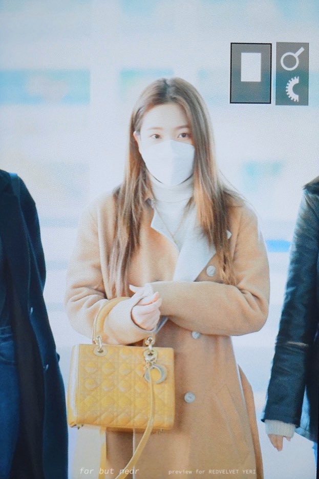 farbutnear0305's tweet photo. 200223 ICN
#예리 #YERI #레드벨벳 #RedVelvet https://t.co/rtPUyy5GGv