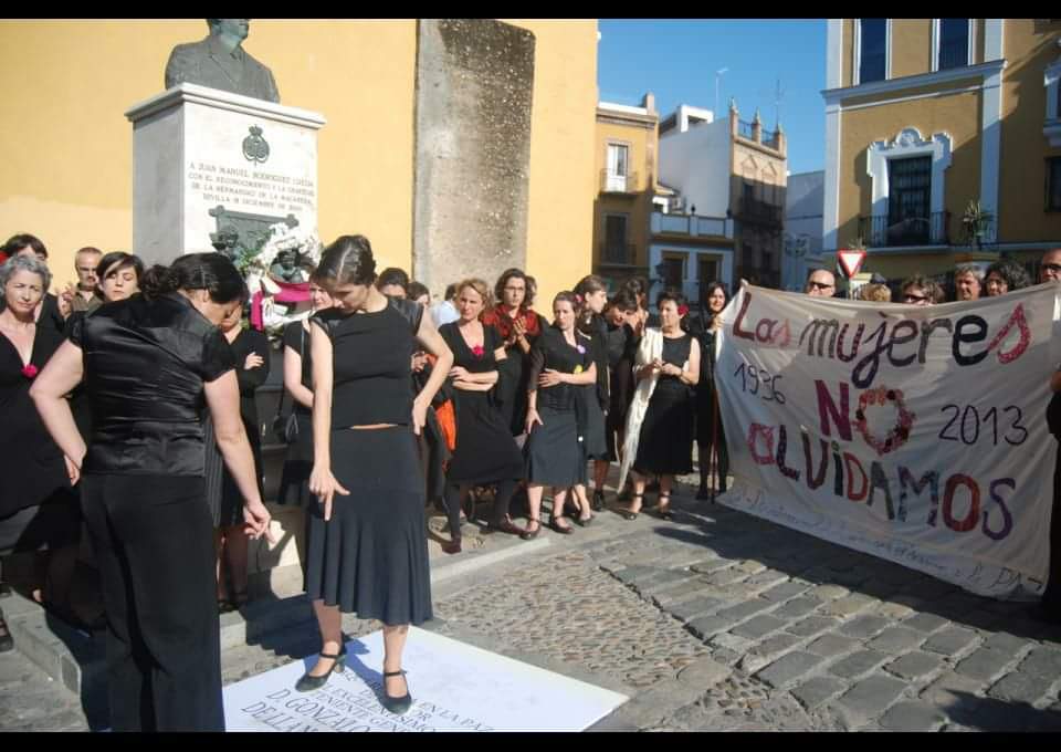 PastoriFiligran's tweet photo. Van a exhumar los restos del fascista Queipo de Llanos de la Basílica de la Macarena.

Una vez ya bailamos sobre su tumba. Lo volveremos a hacer.

Taconazos contra el fascismo.

https://t.co/2Joejpy1xO https://t.co/W2MpmwGvPr