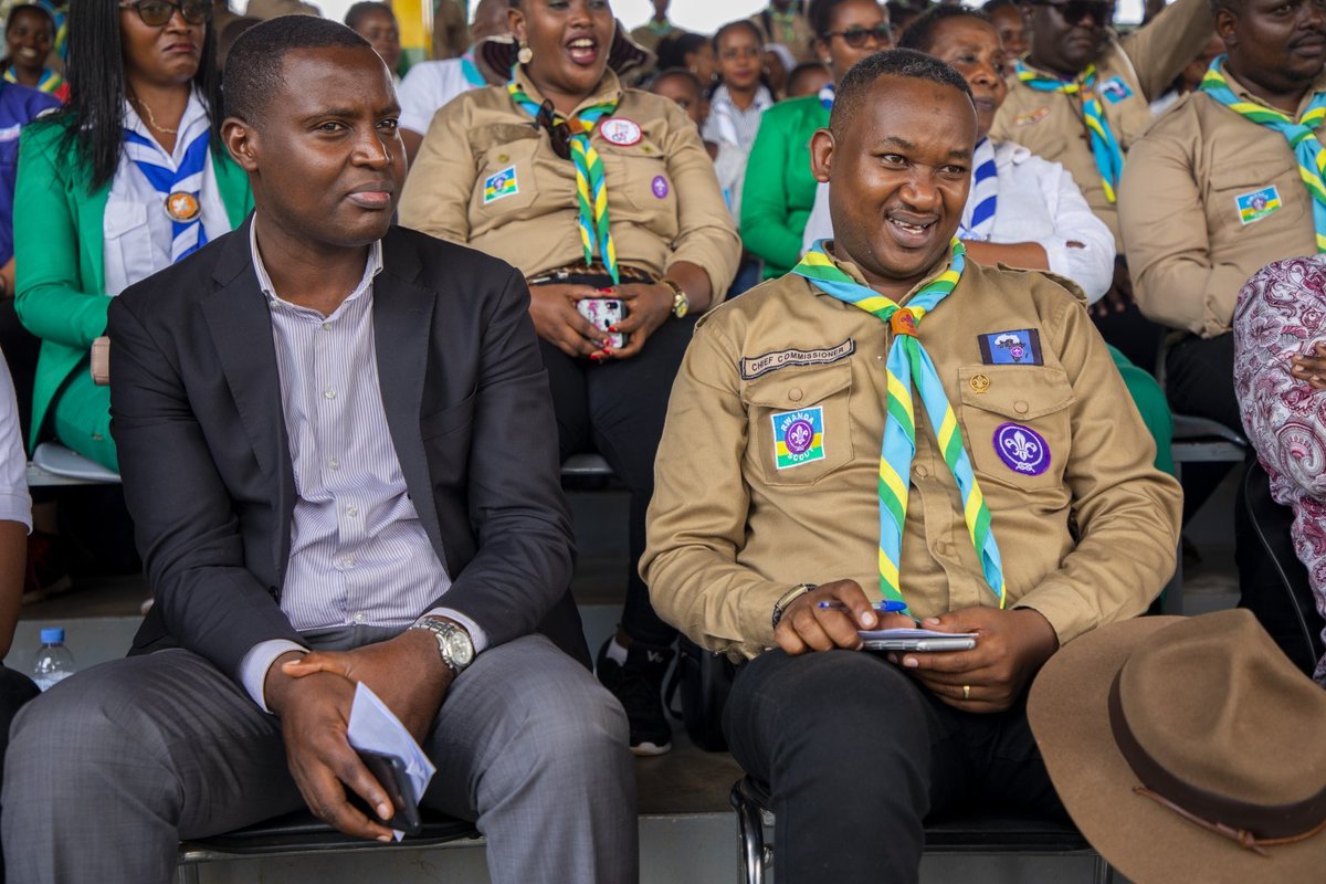 RwandaScouts's tweet photo. At the end of #GuidingandScoutingWeek2020
we'd like to give a big thanks to all our adult volunteers and #RoverScouts in @IPRCKigali who commit their spare time to make a difference in #Scouting in addition to their studies.
#UbuskutiImbereHeza
#FounderDay2020
@worldscouting https://t.co/kDxJIjYuQP