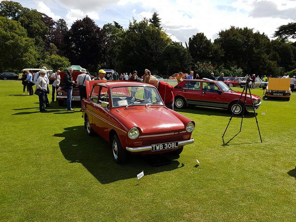 HagertyUK's tweet image. What a great time of year when the DAFs start to appear!